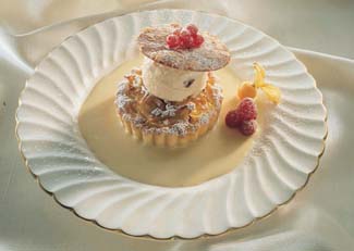 Recipe for Organic Apple Tart with Whiskey Flavoured Custard Recipe for Organic Apple Tart with Whiskey Flavoured Custard